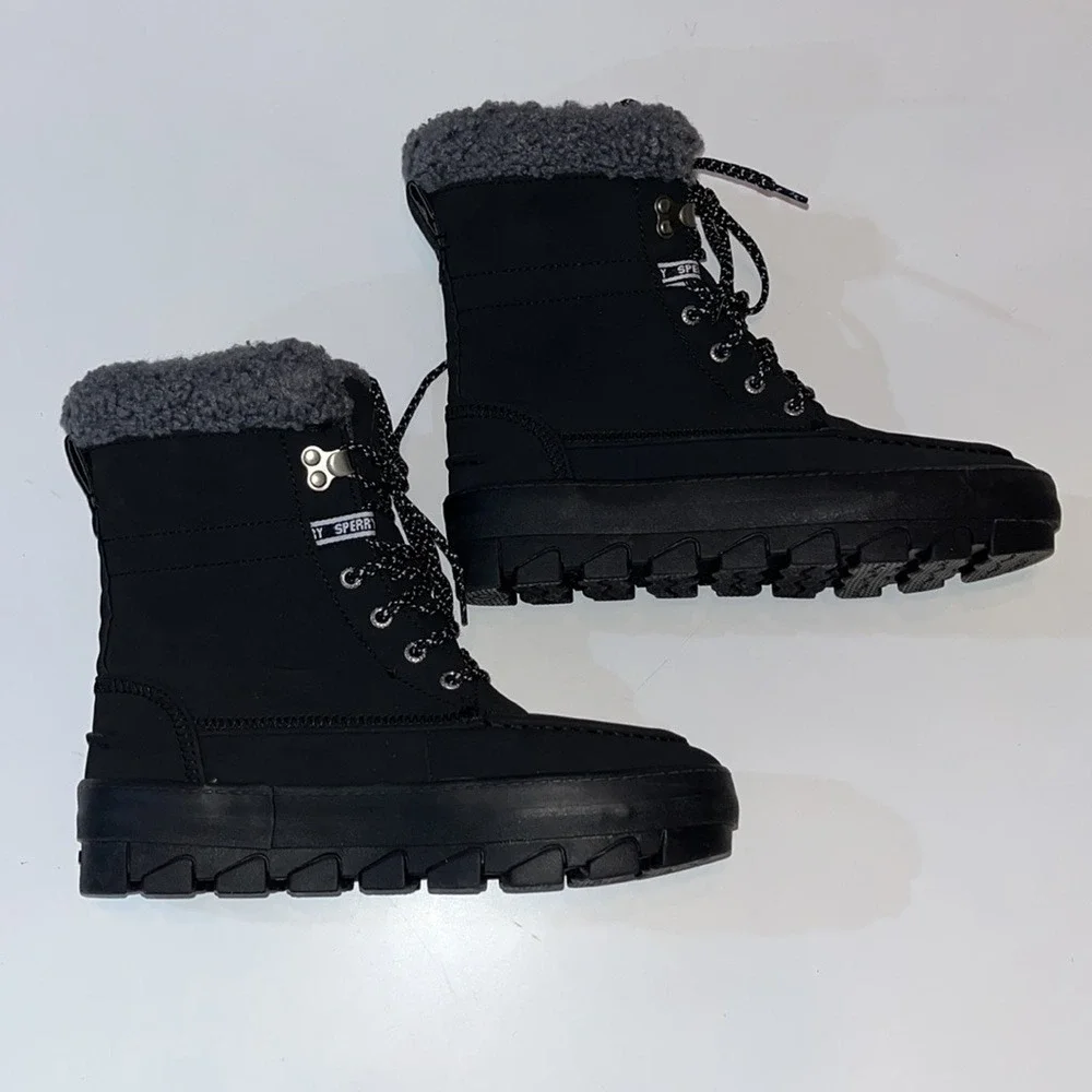 NWOT‎ Sperry Juneau Lace-Up Boots